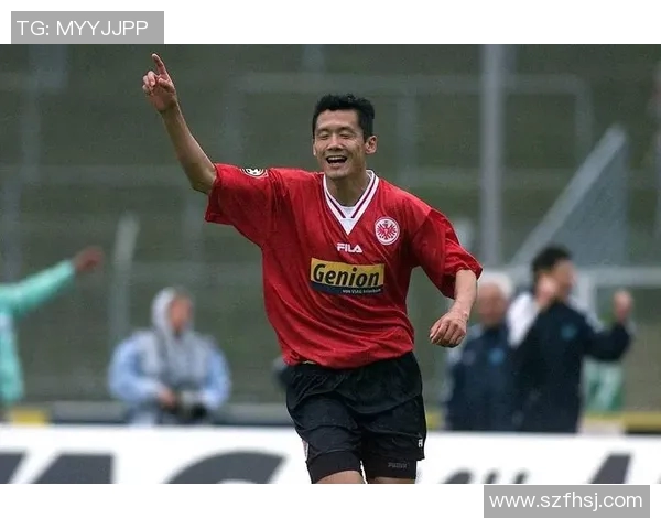 十五号球衣的传奇足球明星们与他们的辉煌成就回顾