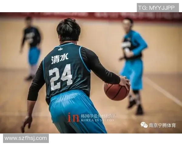 南京篮球队在城市联赛中的默契配合与战术执行分析