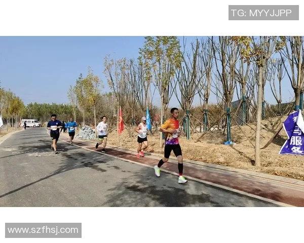 在日本街头捕捉足球明星的精彩瞬间与独特风采 在日本街头捕捉足球明星的精彩瞬间与独特风采